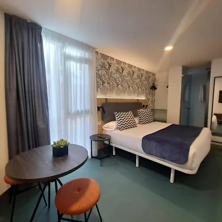 Rk Farallón Canteras 3*