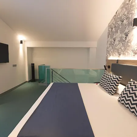 Apart-hotel Rk Farallón Canteras 3*