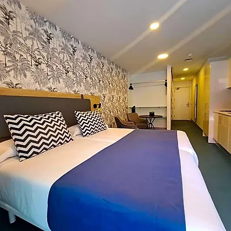 Rk Farallon Canteras Aparthotel